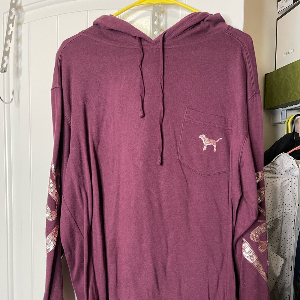 Women pink hoodie shirt